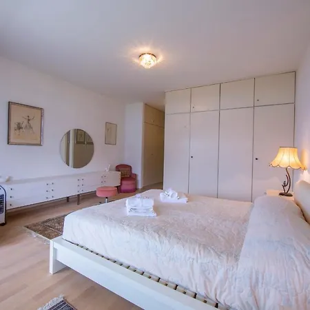 Lakeside Apartment